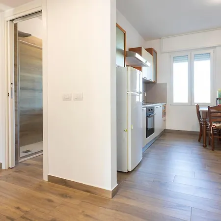 The Gateway * Новара