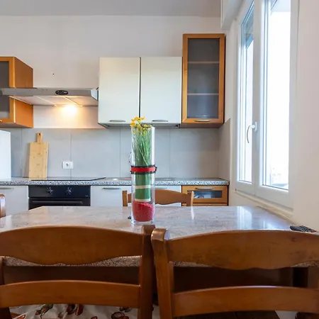 The Gateway Апартаменты