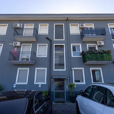 Апартаменты The Gateway *